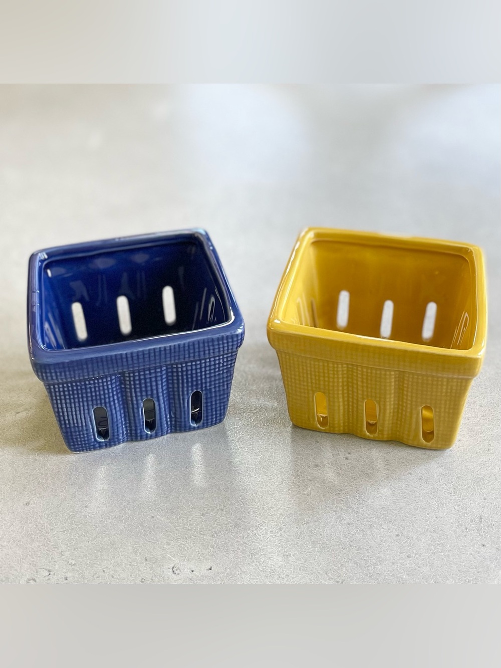 Set of 2 Small Ceramic Berry Fruit Baskets Blue & Yellow